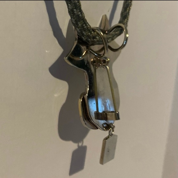 Cow Pin Silver Tone Pin or Pendant - GUC - Picture 4 of 7